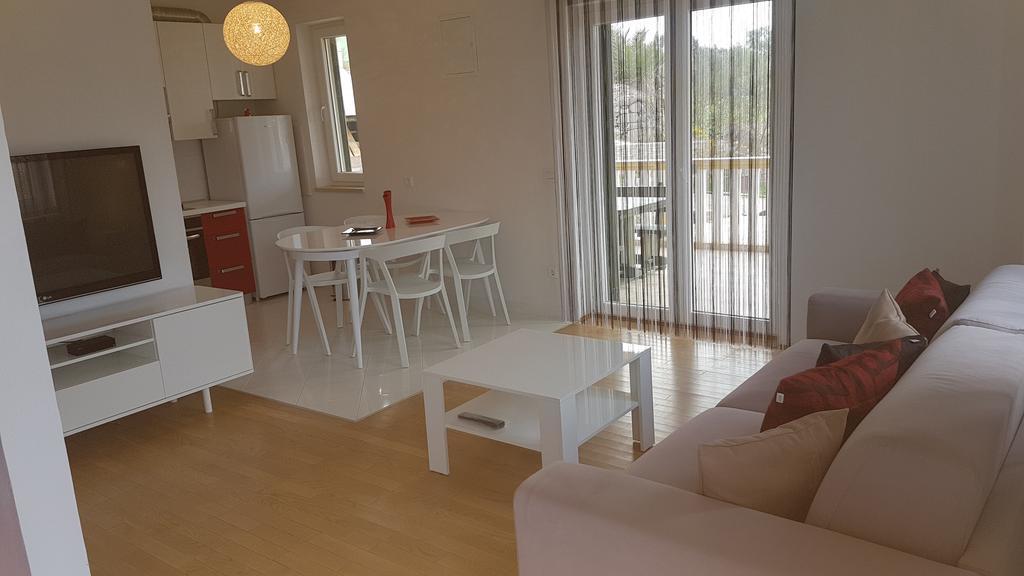 Apartment Azaleja Sali Extérieur photo